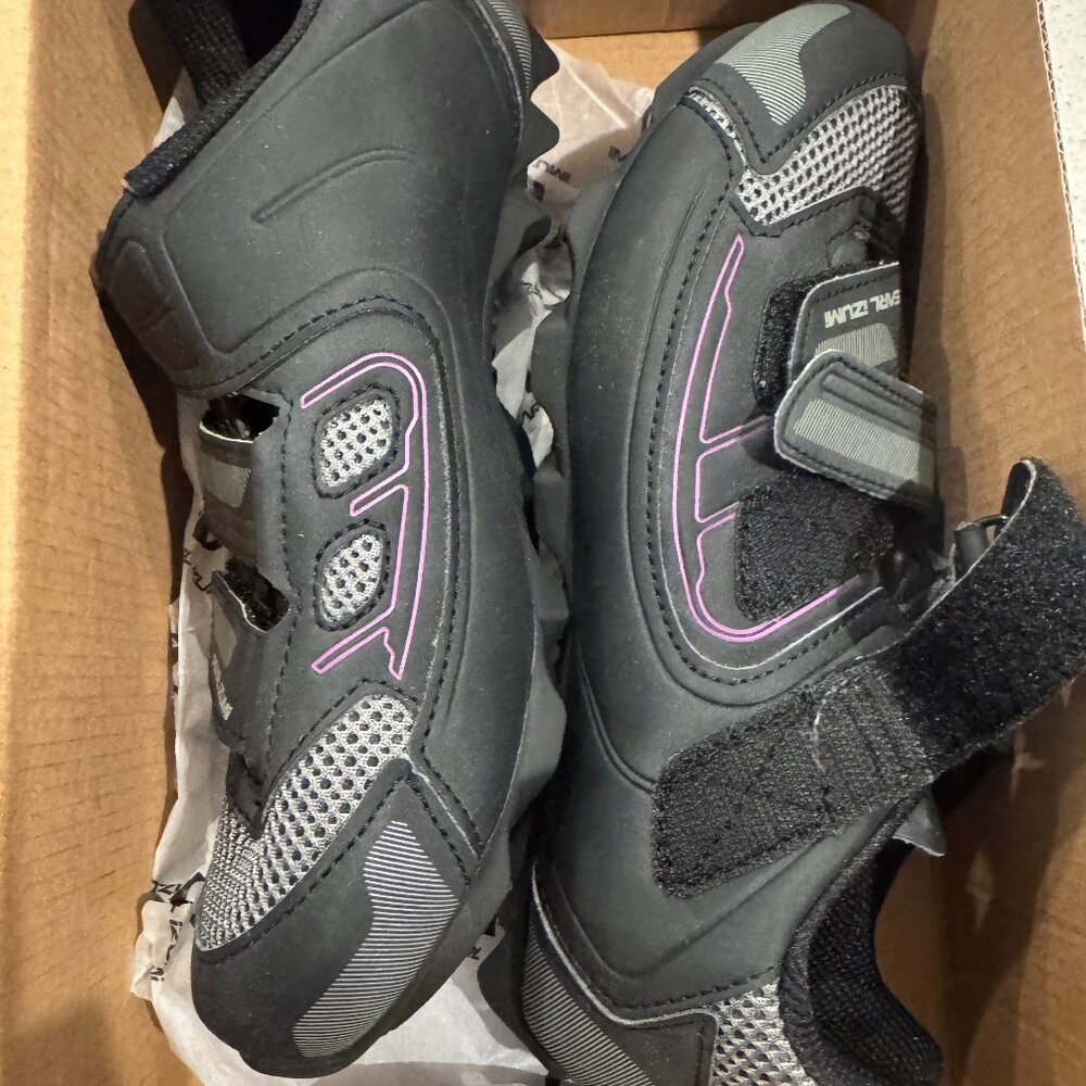 NIB Shimano W All-Road III Cycling Shoes, Size 41
